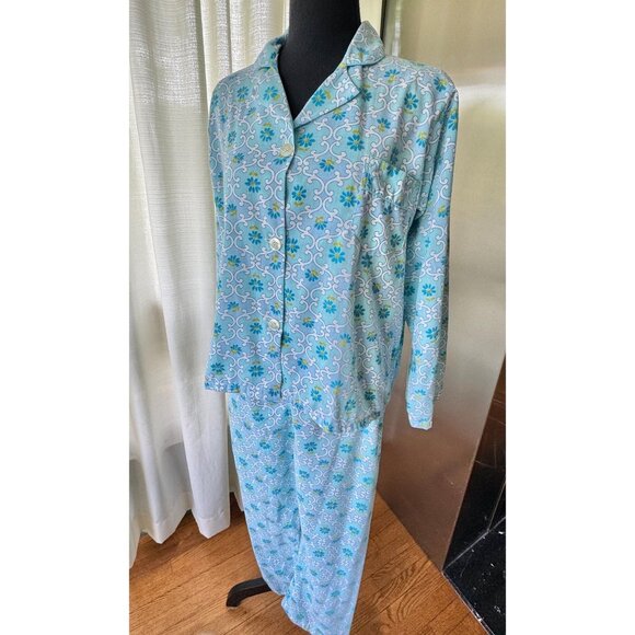Vintage 1970s pyjama, blue flannel floral pajamas set, long sleeves classic pjs - Picture 2 of 9